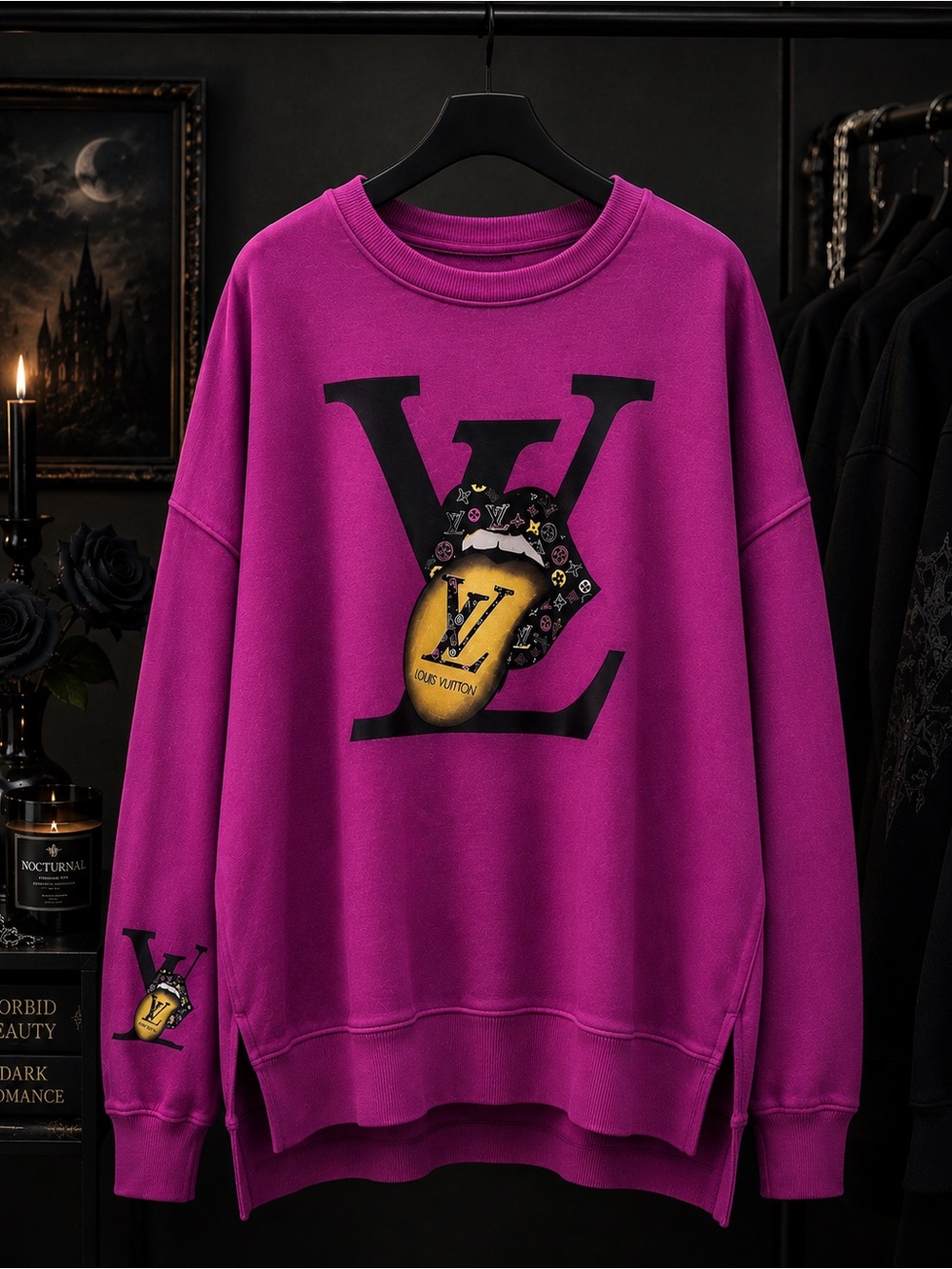 Graphic Crewneck Sweater in Magenta